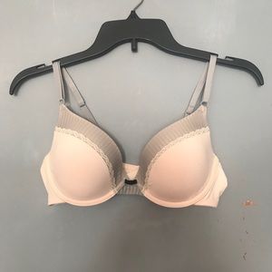 Lily of France Push Up Bra